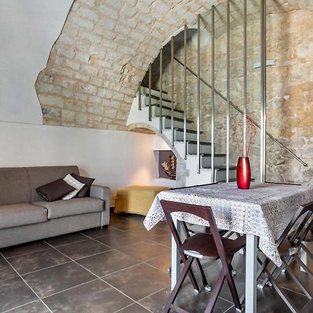 Vintage Holiday Home In Ragusa Ibla With Balcony Exterior photo